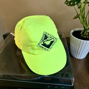 Vintage Tyrolia Extreme Skiing Vertical Velocity Neon Hat